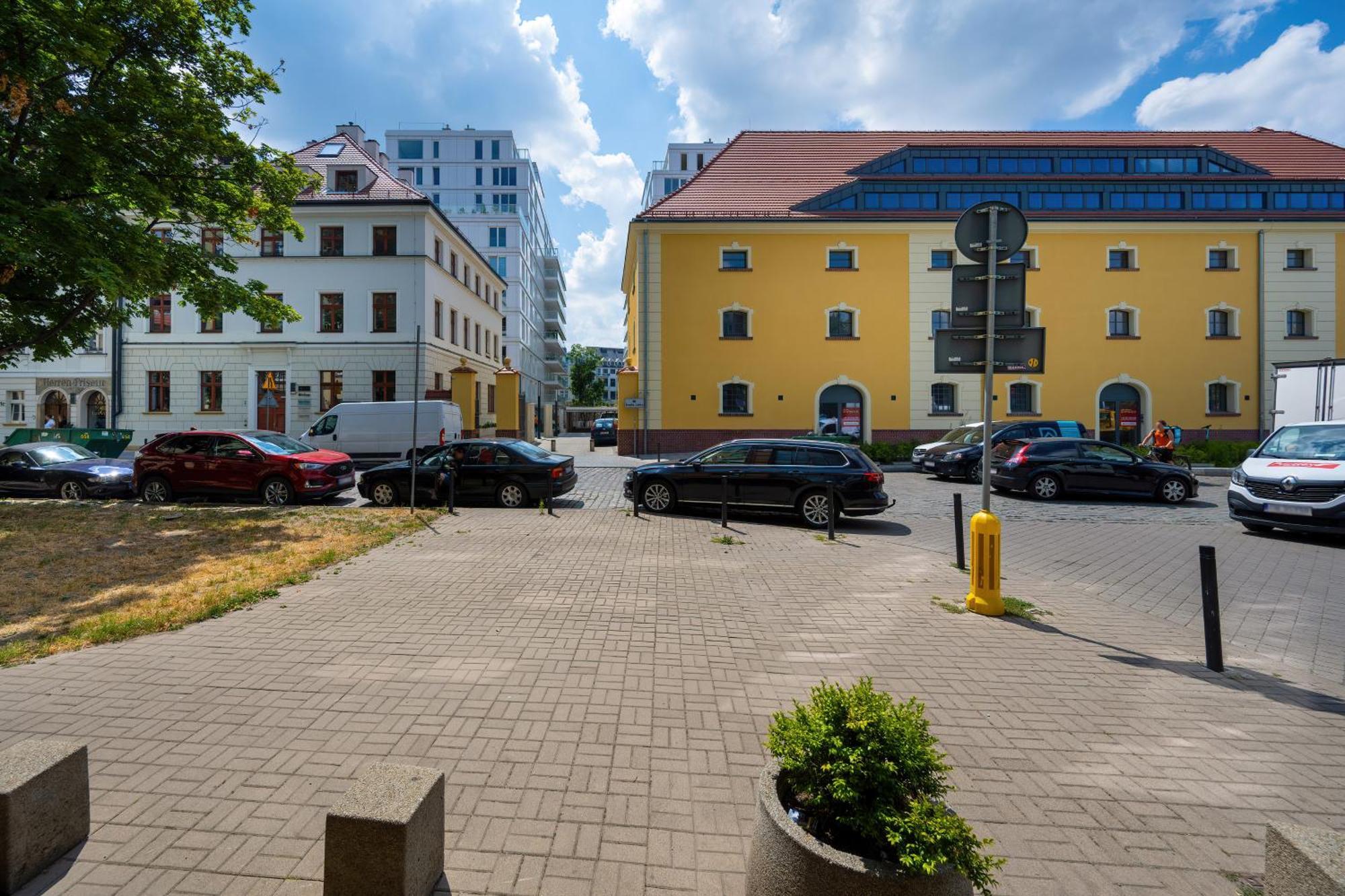 Elegancki Apartament Z Parkingiem Blisko Starego Miasta By Noclegi Renters Wroclaw Exterior photo