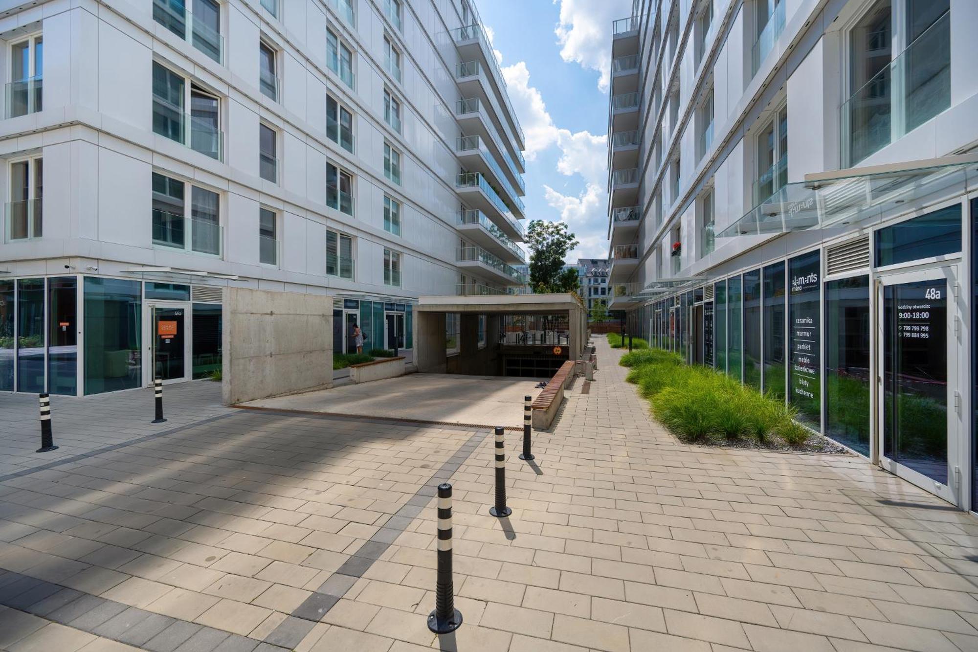 Elegancki Apartament Z Parkingiem Blisko Starego Miasta By Noclegi Renters Wroclaw Exterior photo